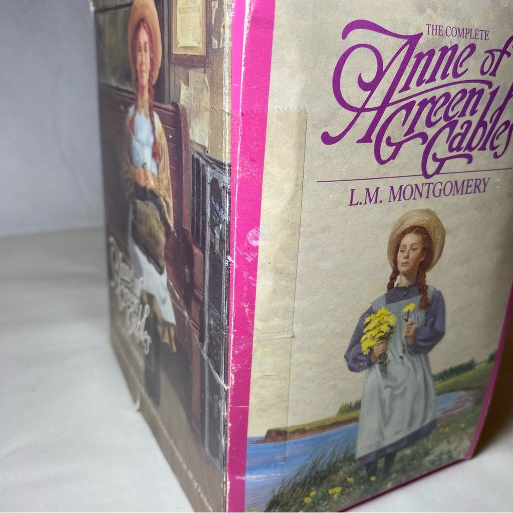 Anne Of Green Gables Complete 8-Book Box Set L.M. Montgomery Paperback Vintage - Picture 6 of 16
